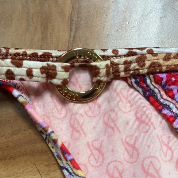 COPY - Victoria’s Secret wrap bikini pink feather/leopard - Picture 2 of 2